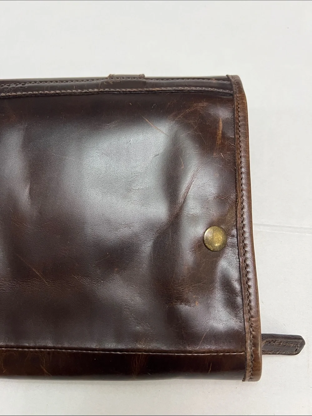 Moore & Giles Austin Hanging Wash Kit Leather Travel Bag